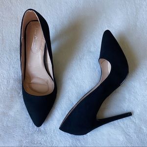 BLACK SUEDE PUMPS WMNS SIZE 6